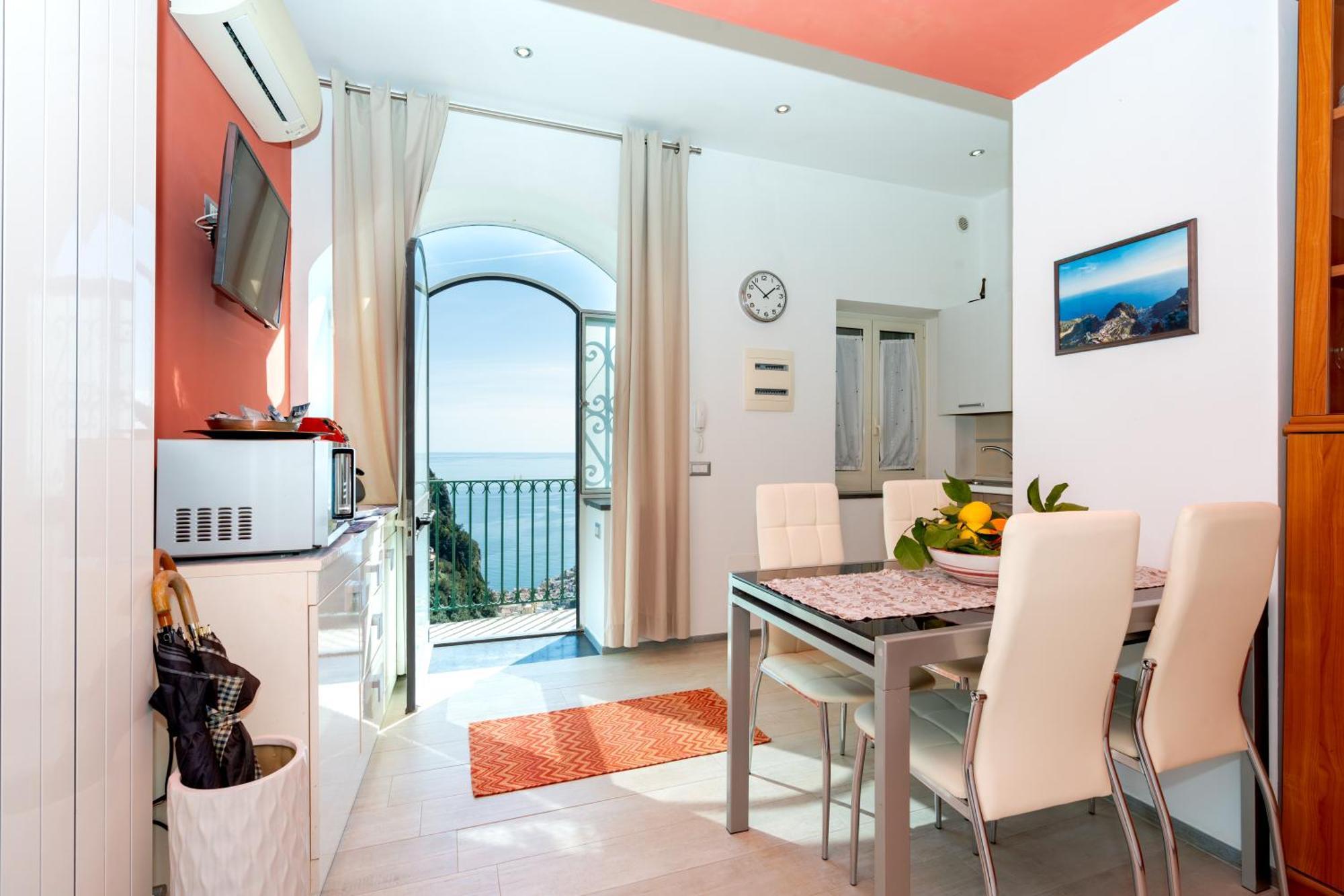Il Paradiso sul Mare Apartment Scala Exterior foto