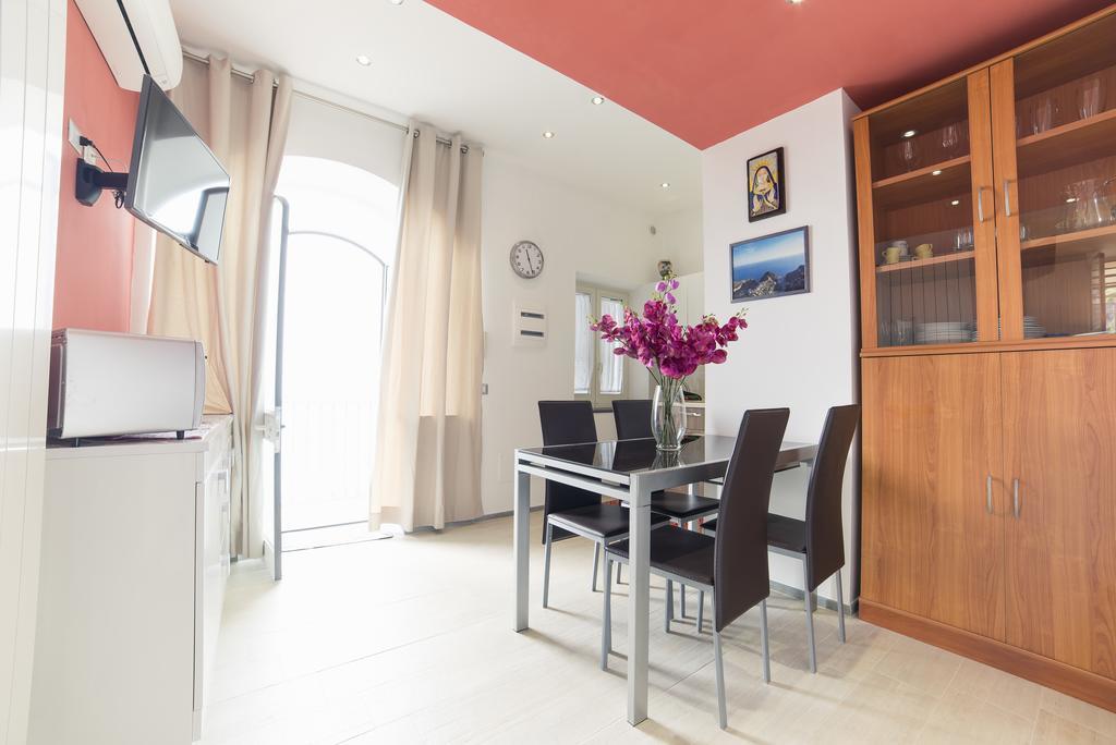 Il Paradiso sul Mare Apartment Scala Exterior foto
